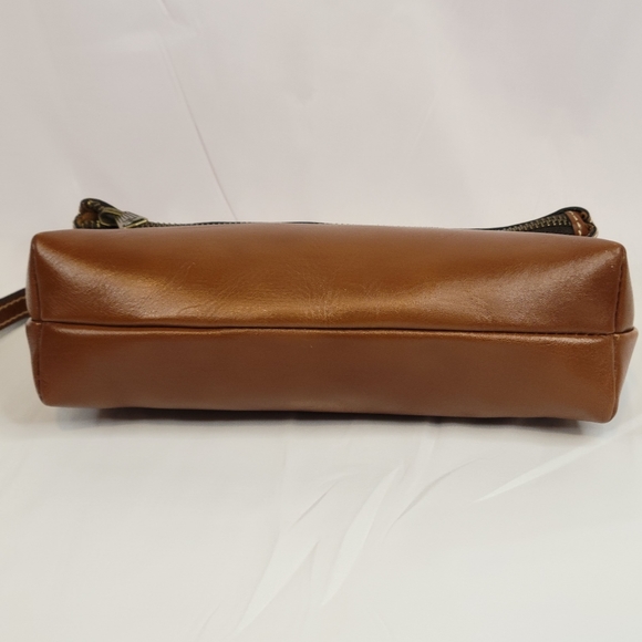 Patricia Nash Valerie Fold Over Wristlet Brown Leather Purse Clutch has strap - Picture 5 of 16